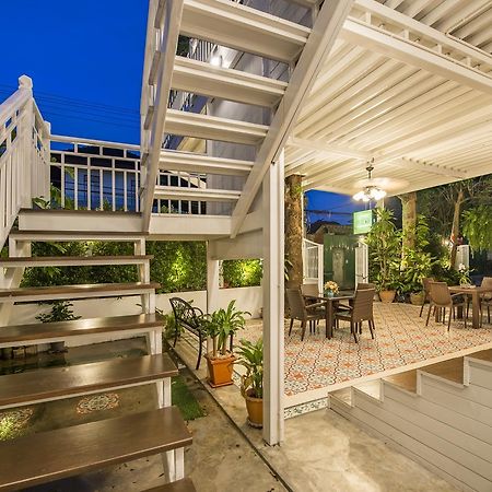 Baankachitpan Bangkok Hotel Экстерьер фото