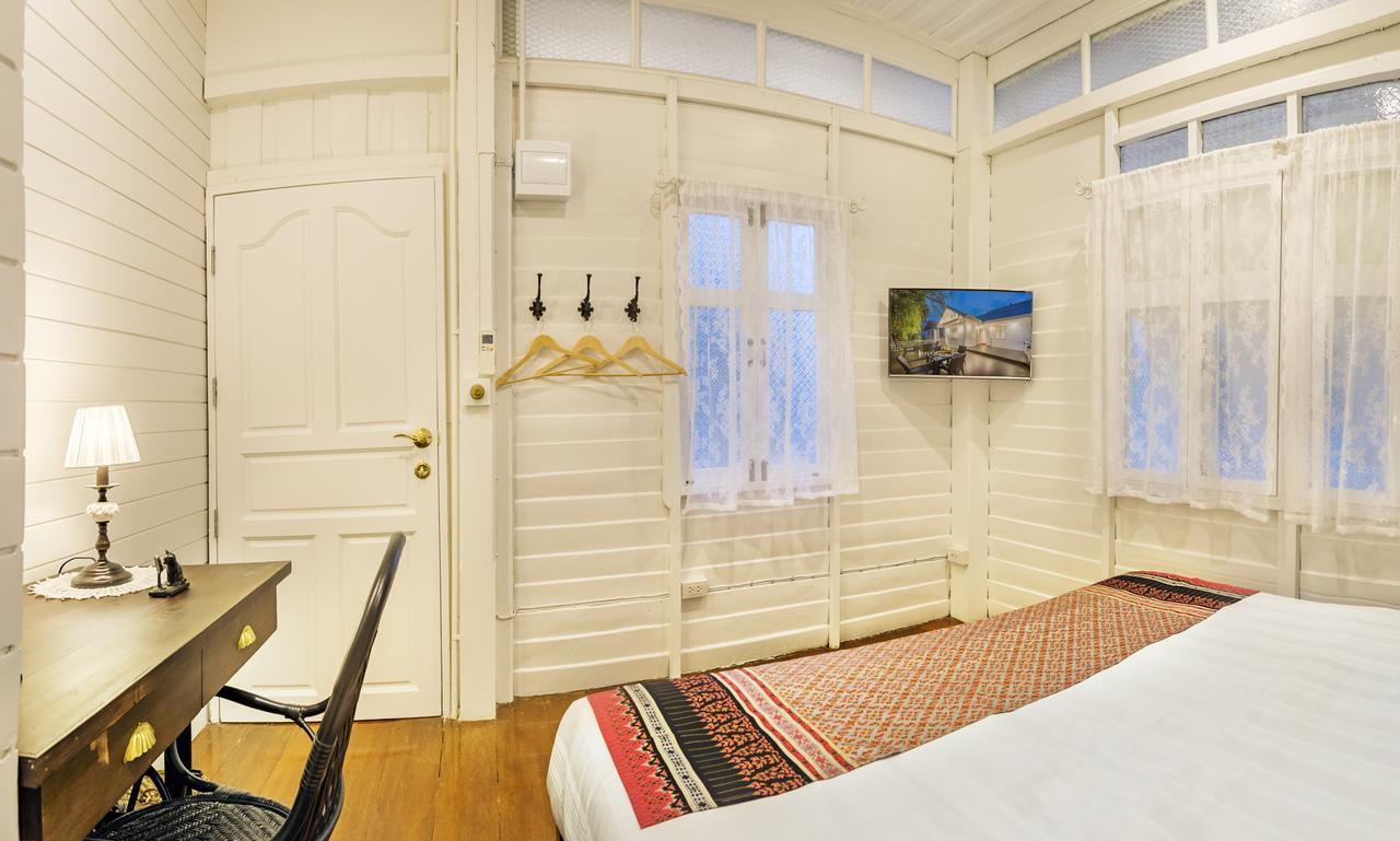 Baankachitpan Bangkok Hotel Экстерьер фото