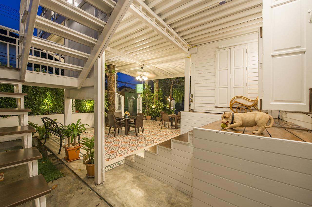 Baankachitpan Bangkok Hotel Экстерьер фото