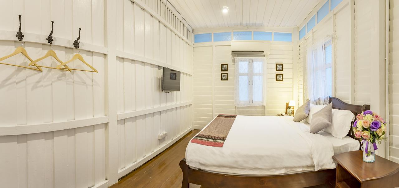 Baankachitpan Bangkok Hotel Экстерьер фото