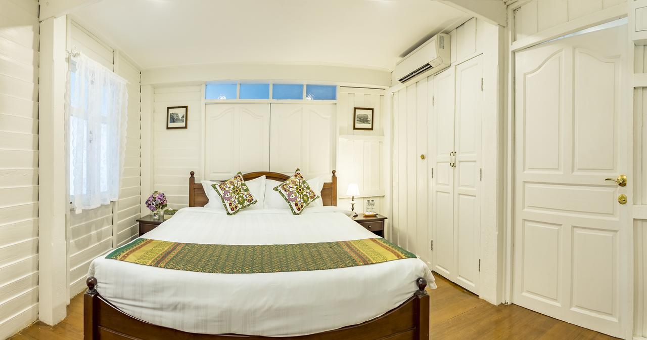 Baankachitpan Bangkok Hotel Экстерьер фото