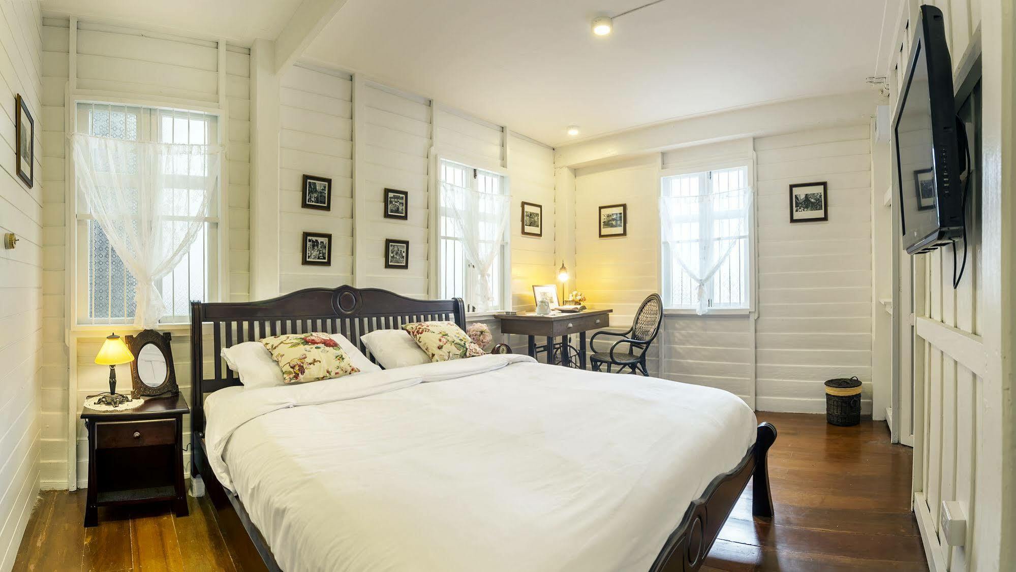 Baankachitpan Bangkok Hotel Экстерьер фото