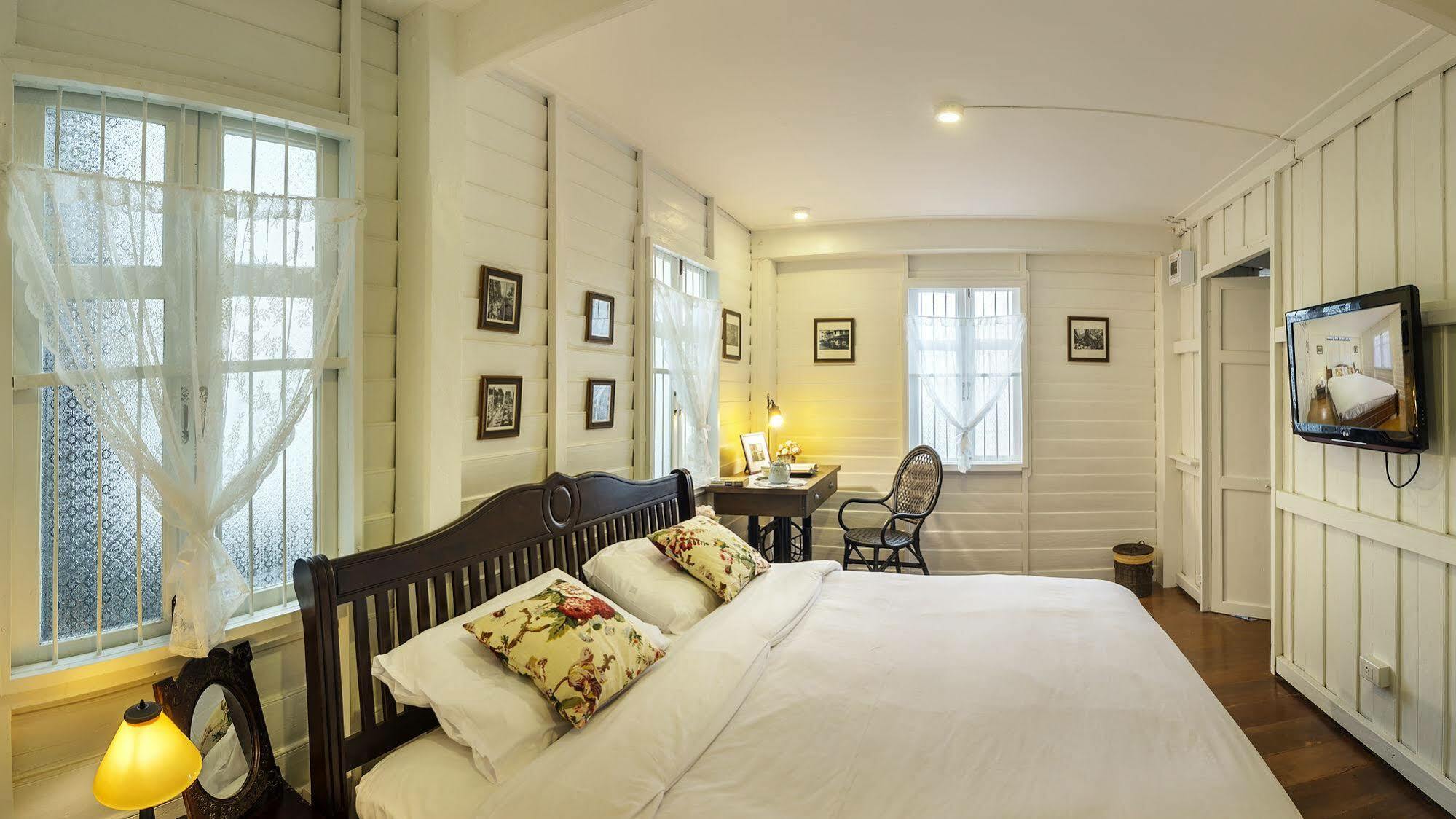 Baankachitpan Bangkok Hotel Экстерьер фото